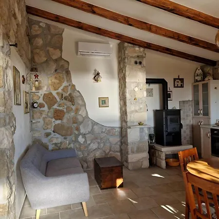 Holiday home House In With Large Terrace And Mountain View *