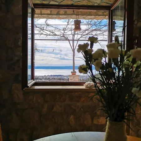 Holiday home House In With Large Terrace And Mountain View Kastel Luksic